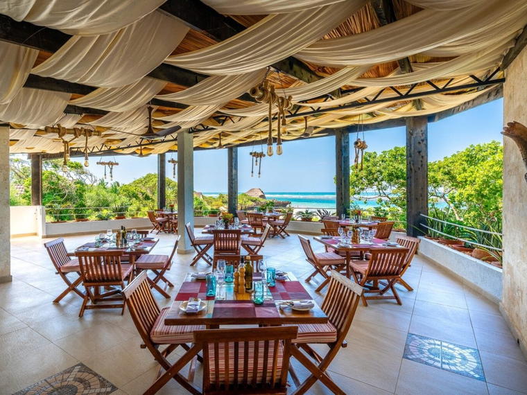 Baharini, Chale Island, Kenya