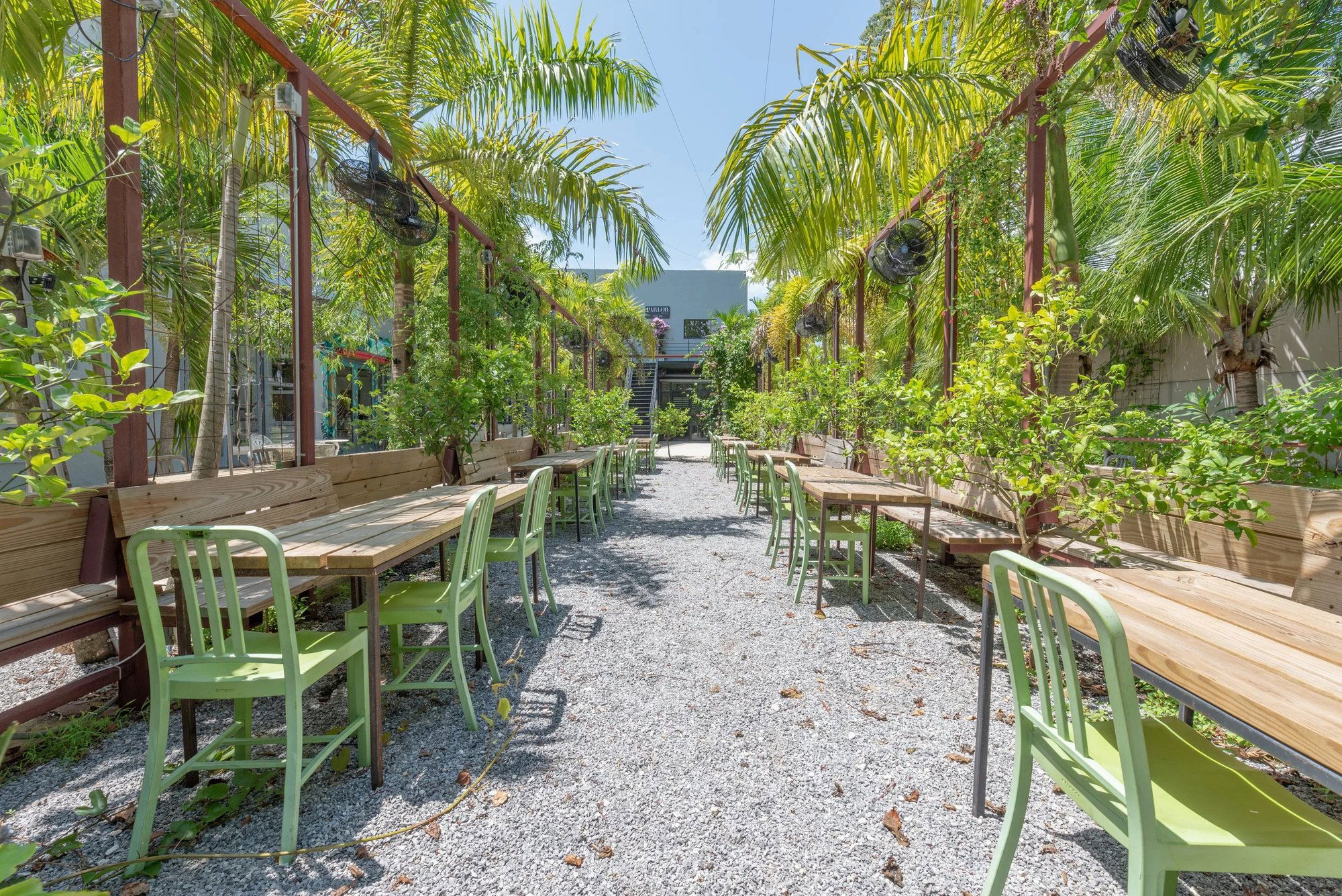 Ironside Cafe, Restaurant in Miami