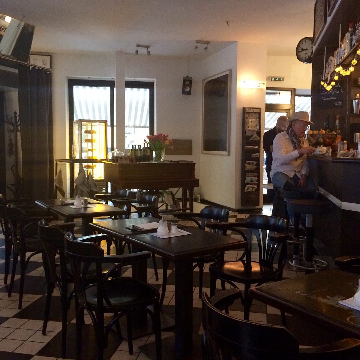 Café Central, Restaurant in Cologne
