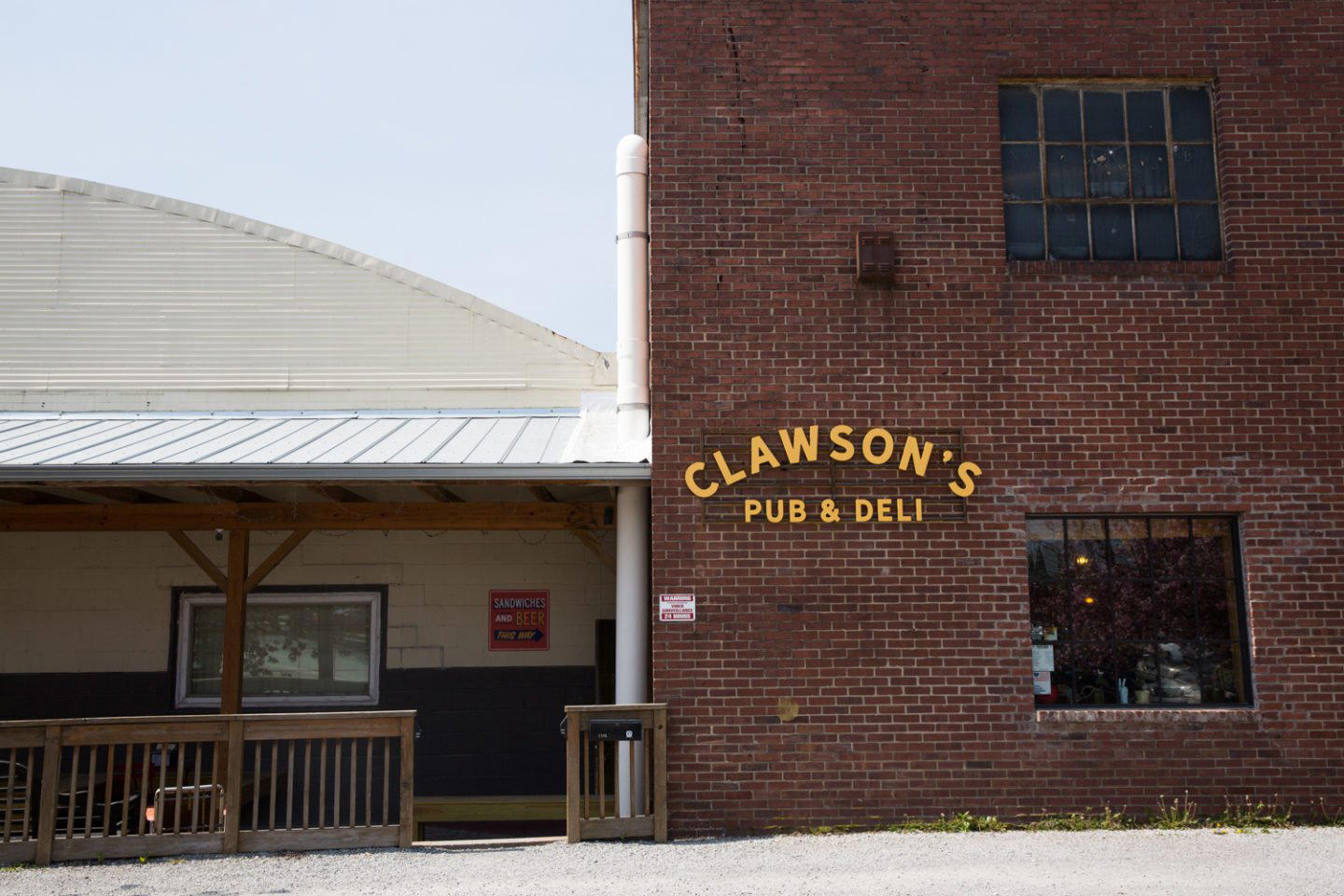Clawson's Pub & Deli restaurant in Nashville, United States