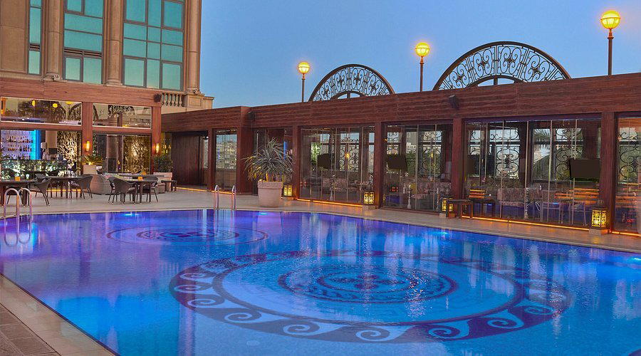 Aura restaurant in Cairo