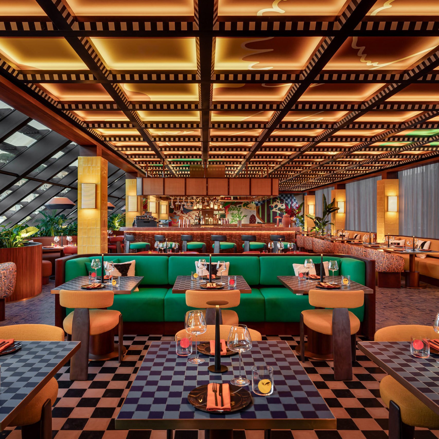Luzzi, Restaurant in Lisbon