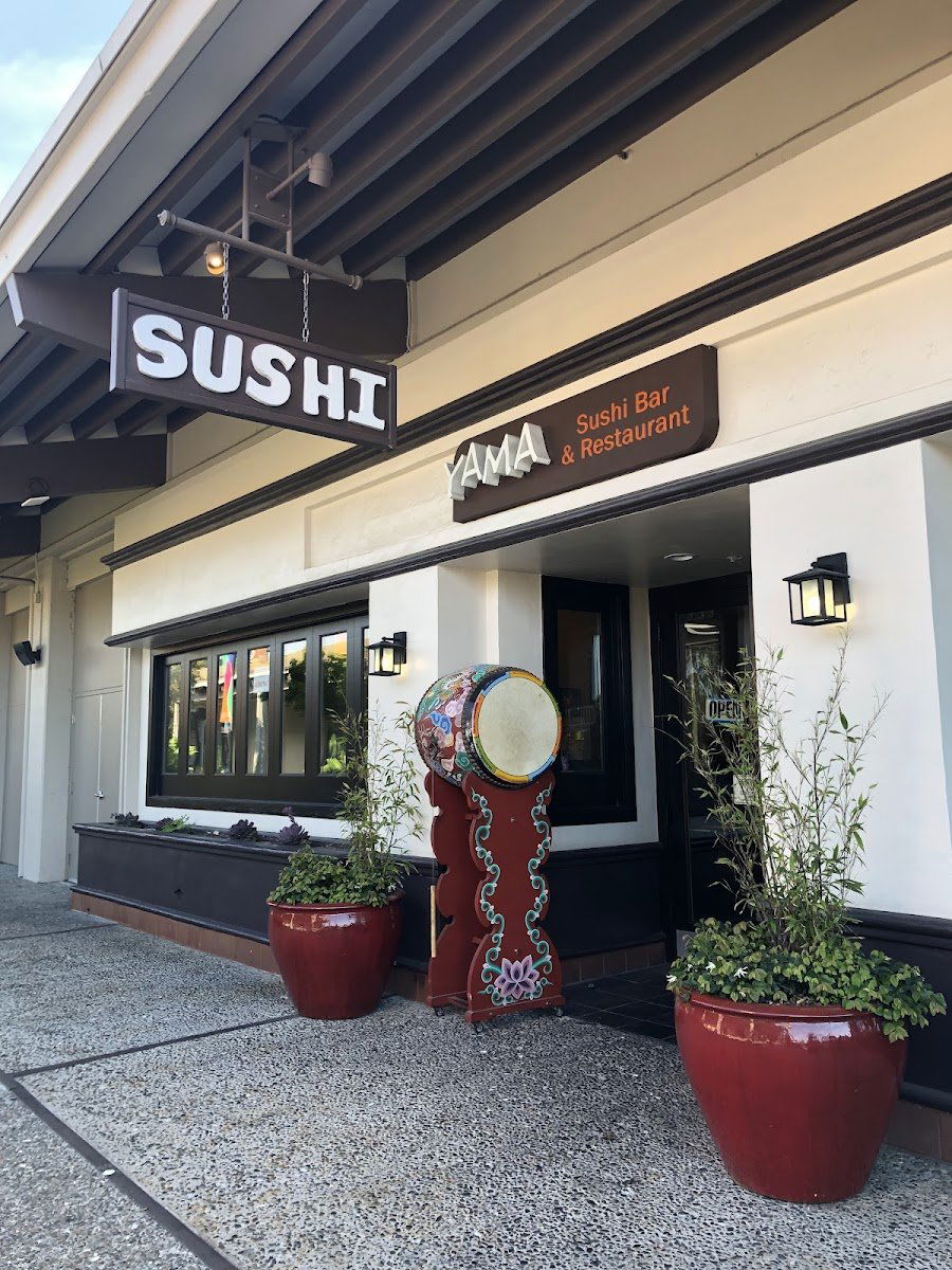 Yamasushi, Restaurant in Monterey