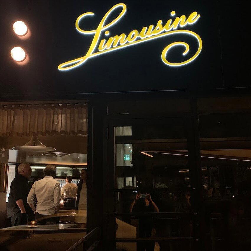 Restaurant Limousine restaurant in Saint Lambert, Canada