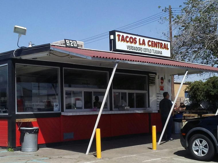 Tacos La Central, Colton, United States