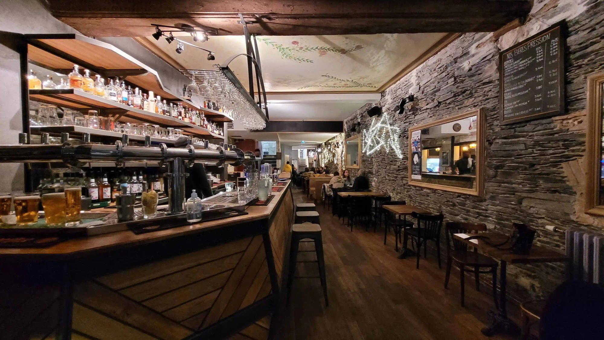 DAR DAR restaurant in Angers, France