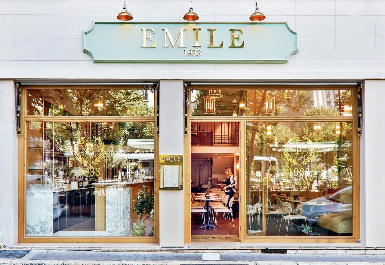 Emile 1933 restaurant in Marseille, France