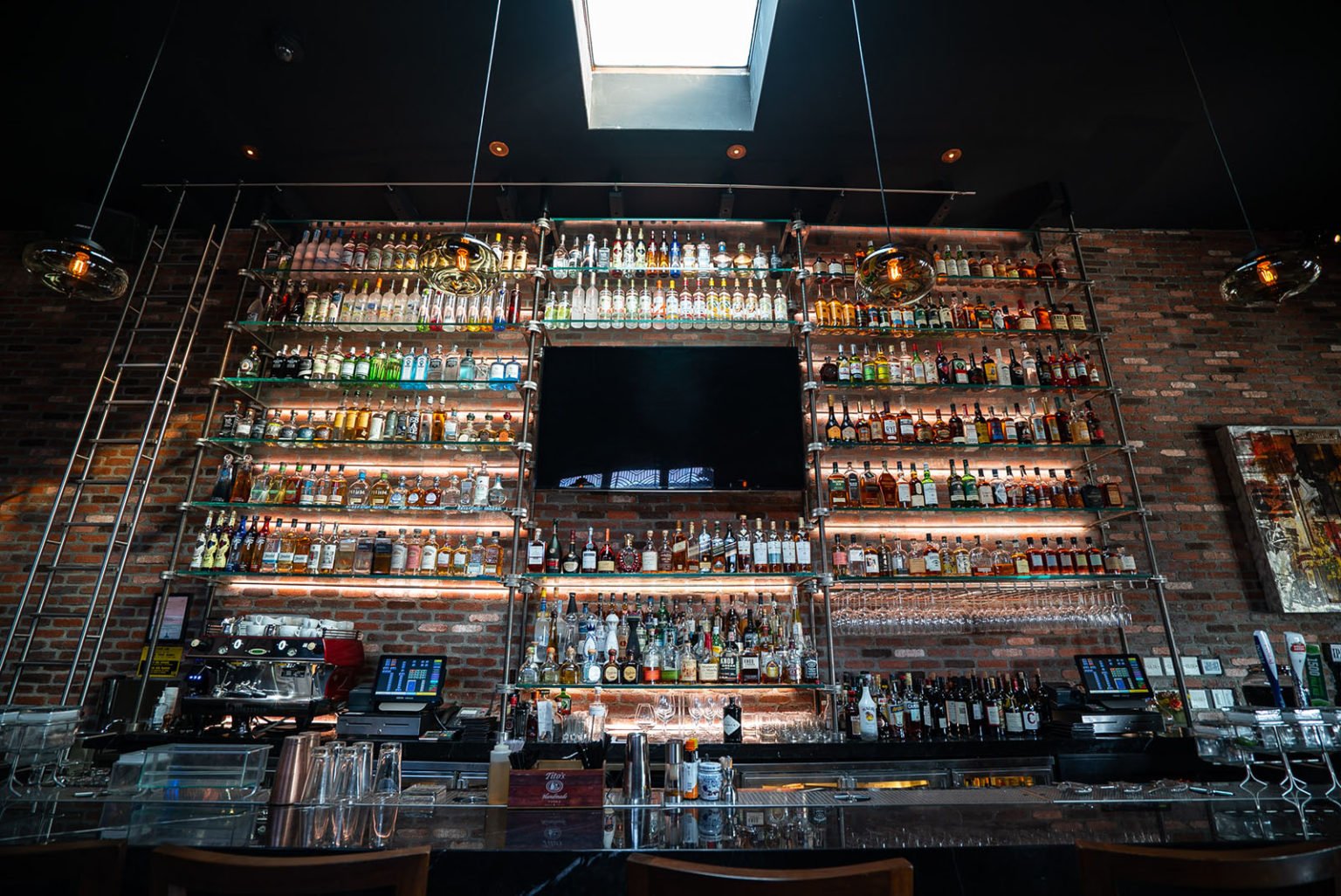 Della Terra, Restaurant in Los Angeles