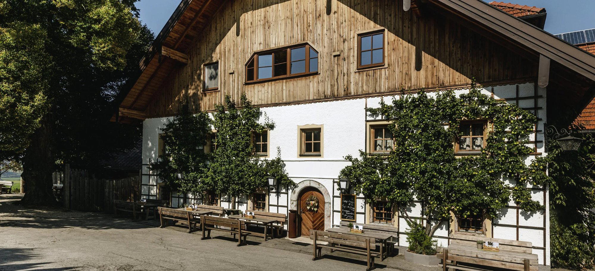 Landgasthaus Windinggut restaurant in Bergheim, Austria