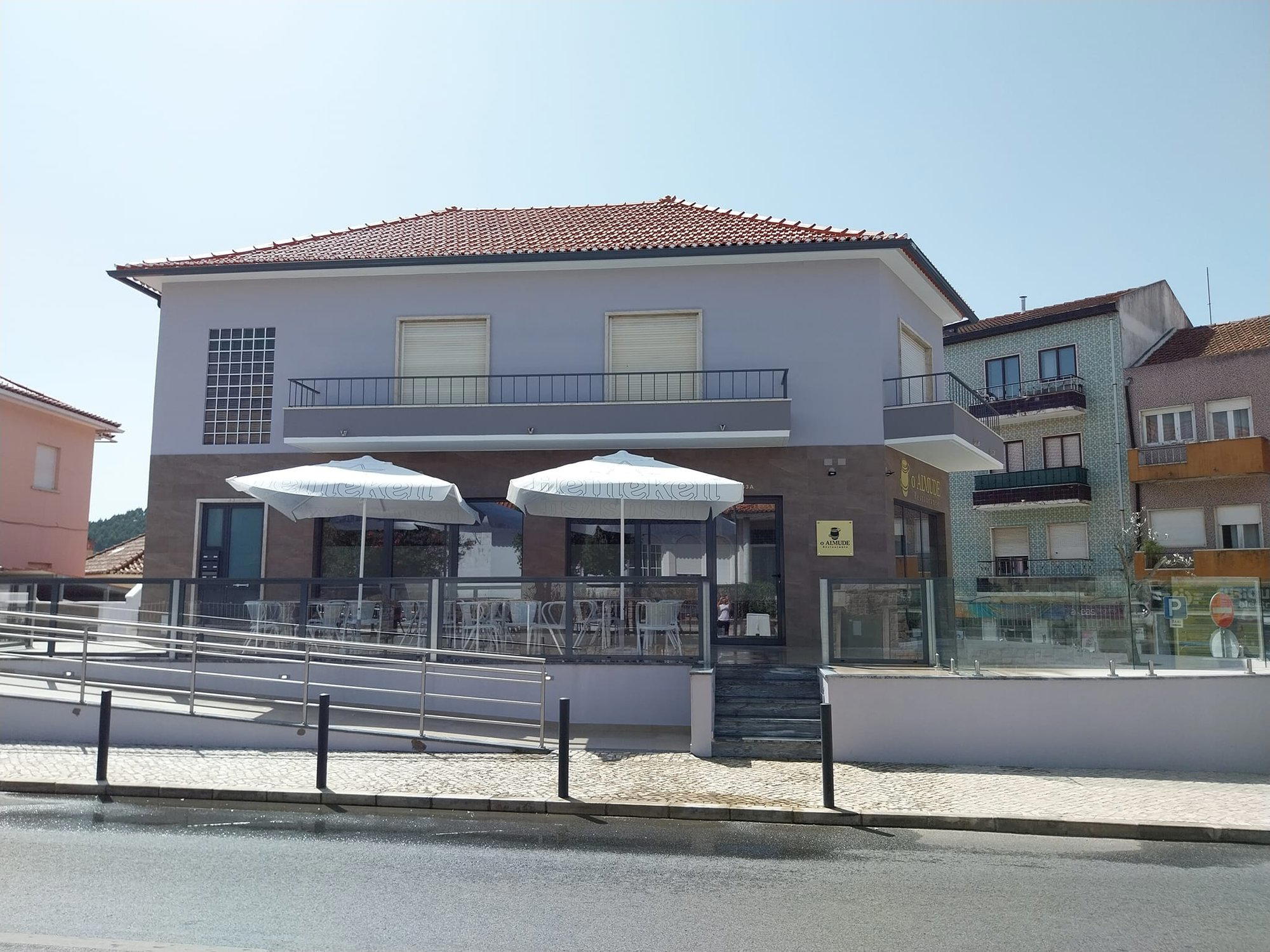 O Almude, Malveira, Portugal