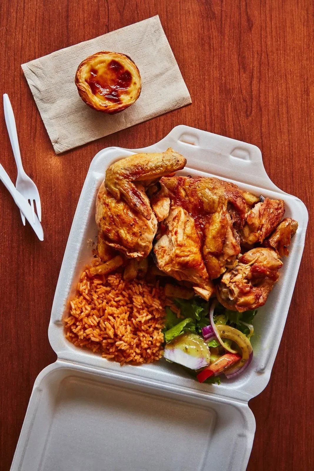 Romados, Restaurant in Laval