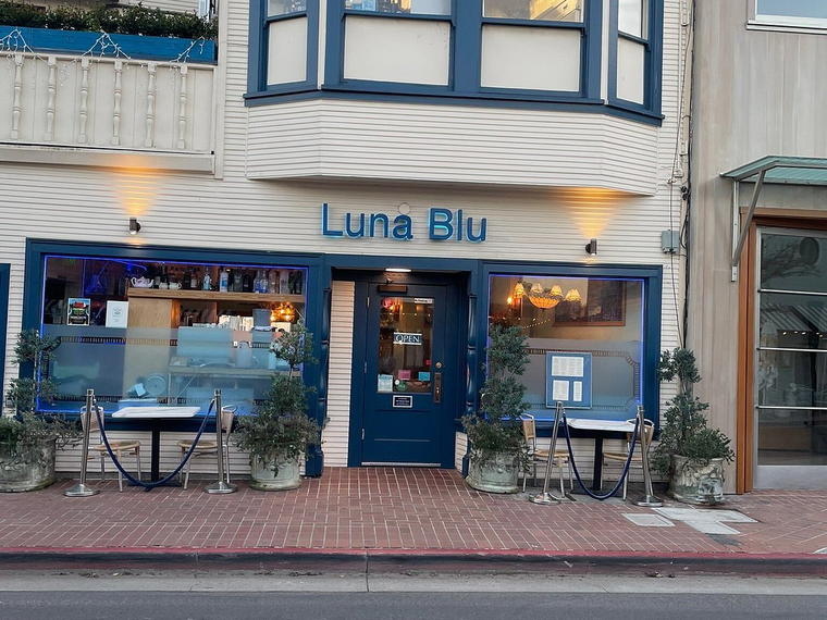 Luna Blu, Tiburon, United States