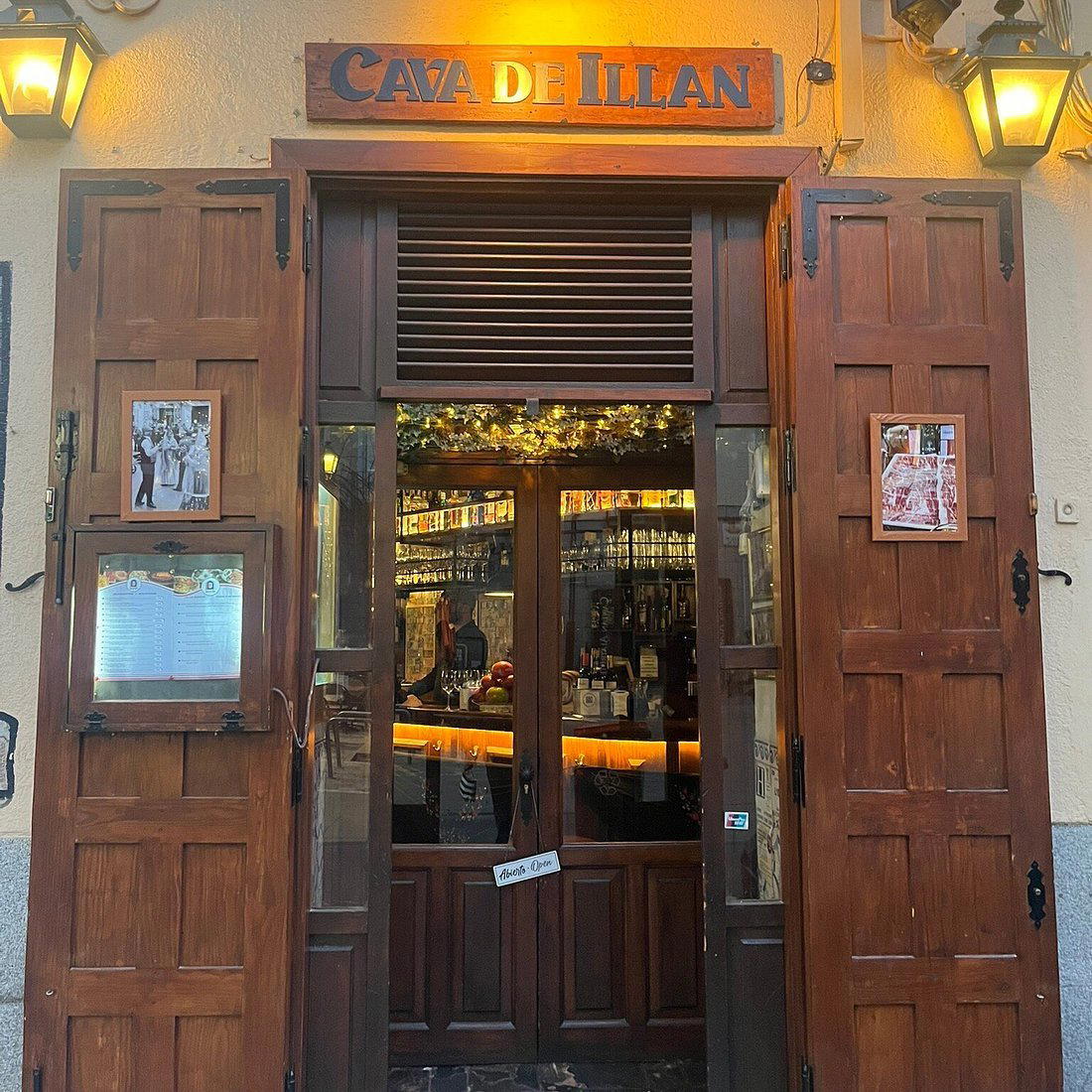 Cava de Illán restaurant in Madrid, Spain