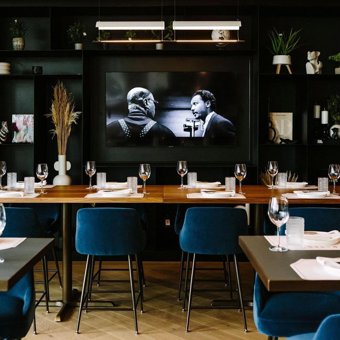 Roses Social restaurant in Toronto, Canada