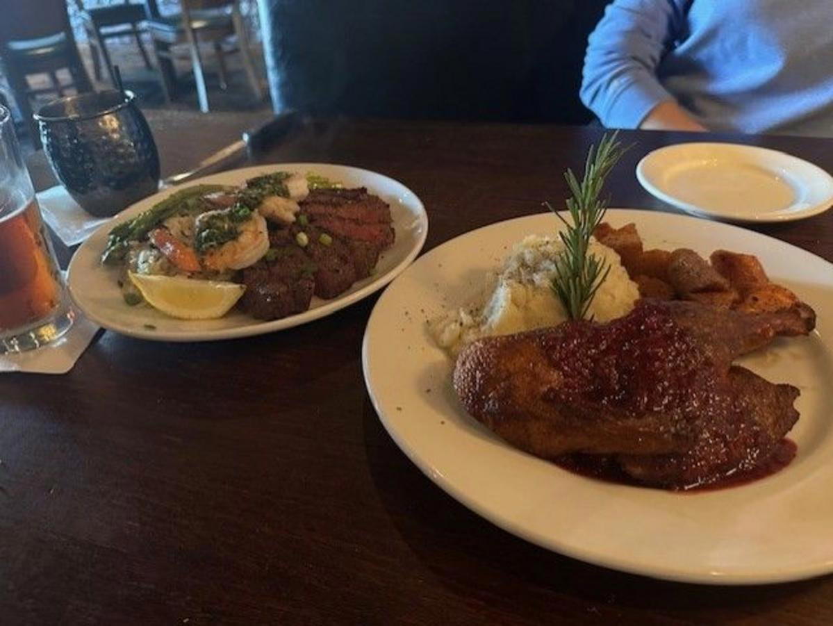 Waterstone Grill restaurant in Hamburg
