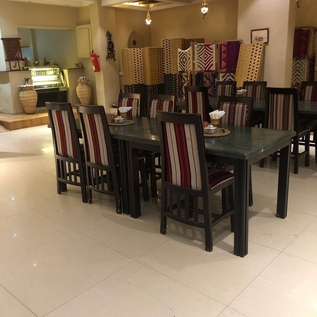 Al Mandoos (المندوس) restaurant in Seeb, Oman