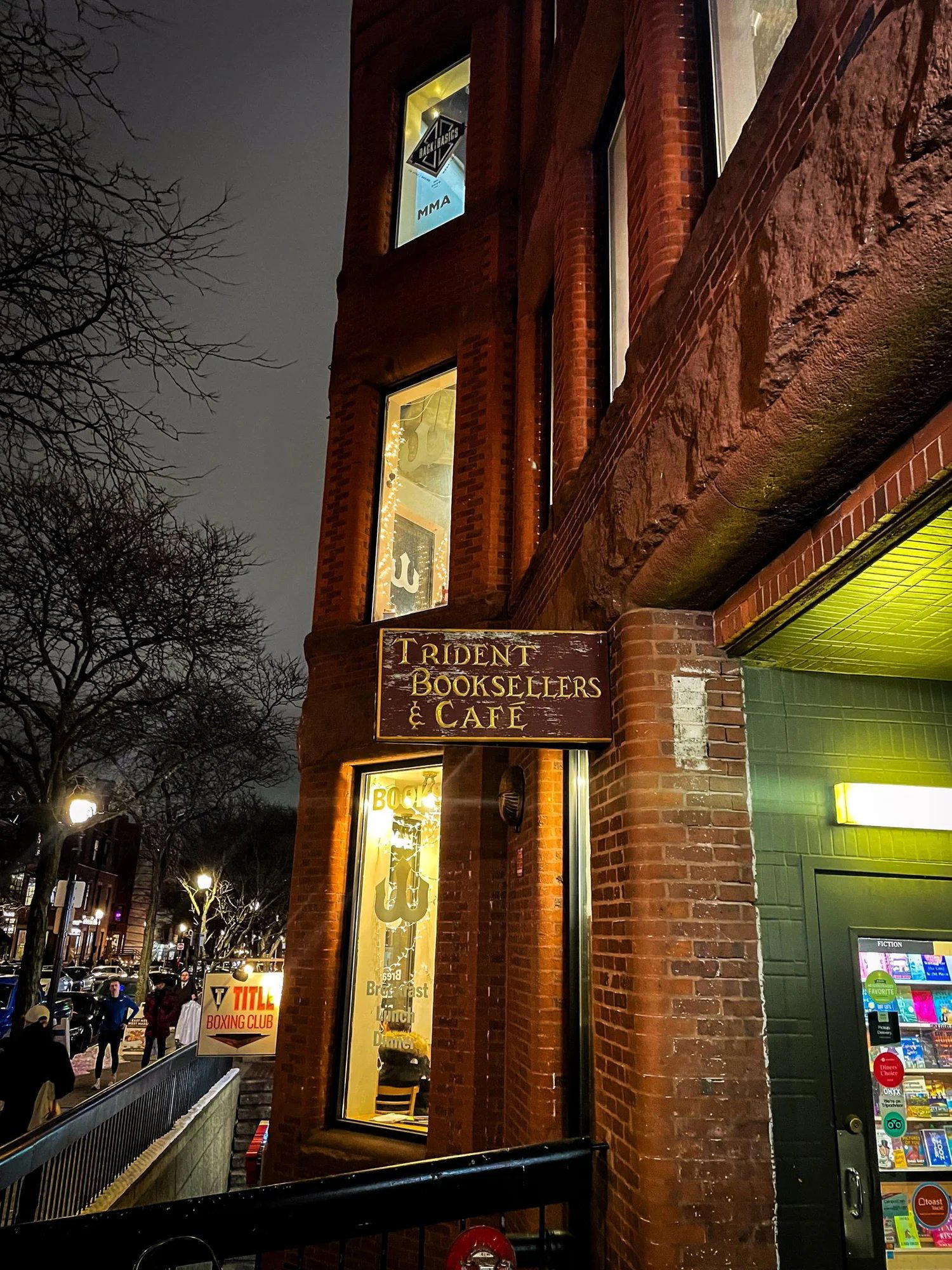 Trident Booksellers & Cafe restaurant in Boston, United States