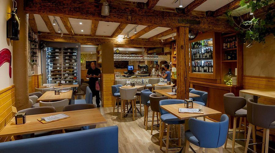 Villa Paramesa, Restaurant in Valladolid