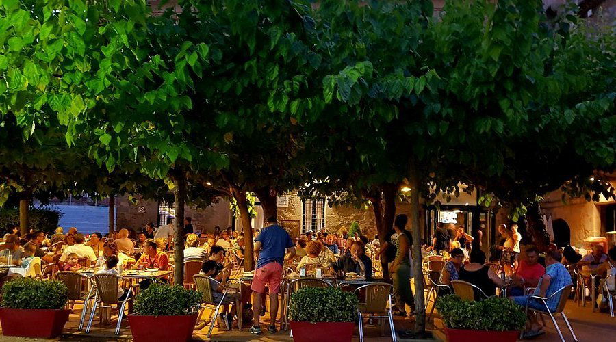 RESTAURANTE SANT JAUME, Restaurant in Premia De Dalt