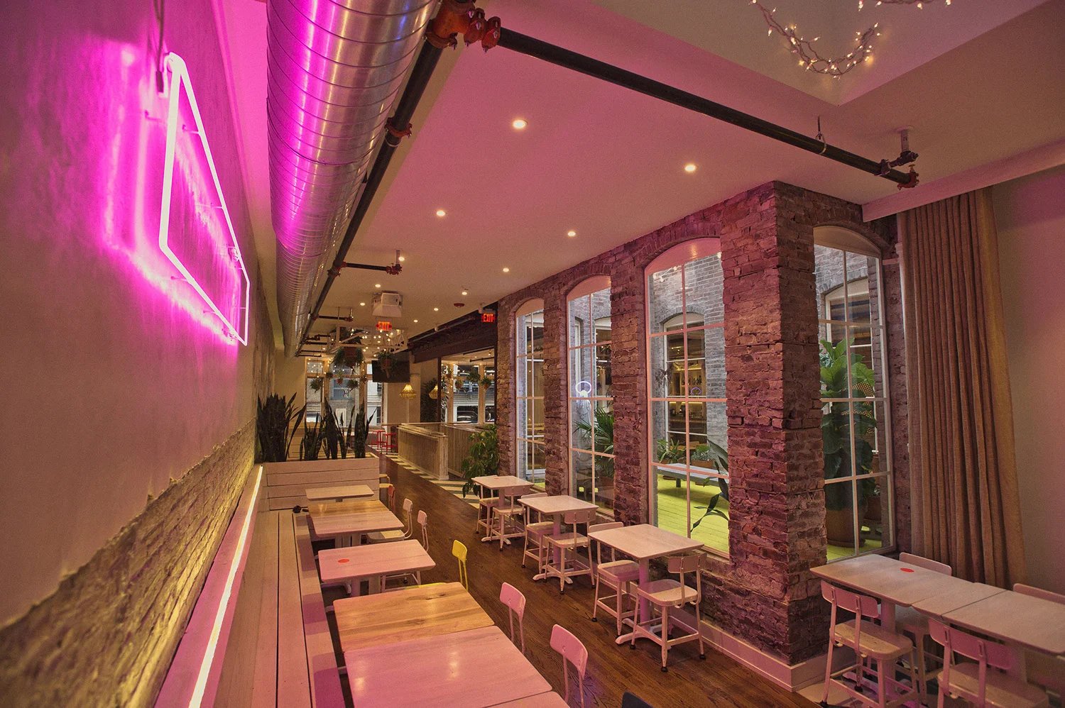 Mission Taqueria restaurant in Philadelphia, United States