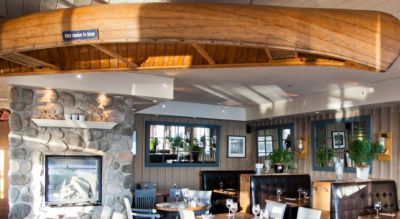 Blue Canoe Waterfront Restaurant, Restaurant in Richmond