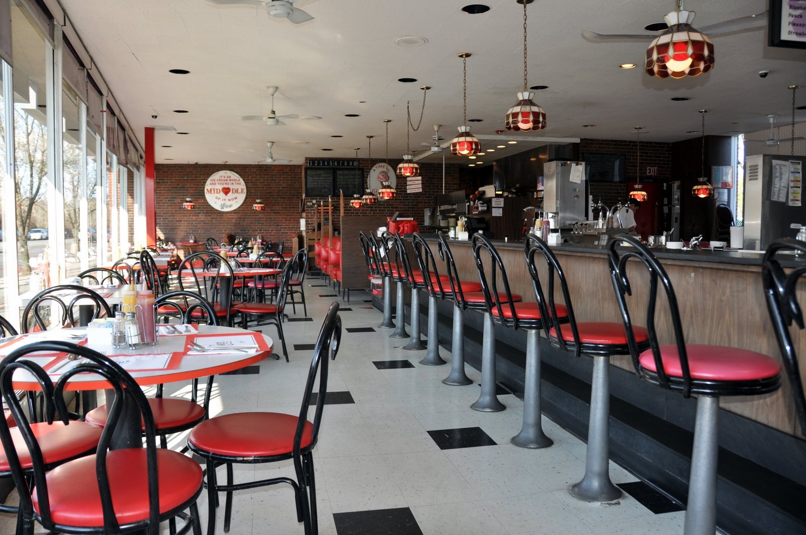 Cabot's restaurant in Newton, United States