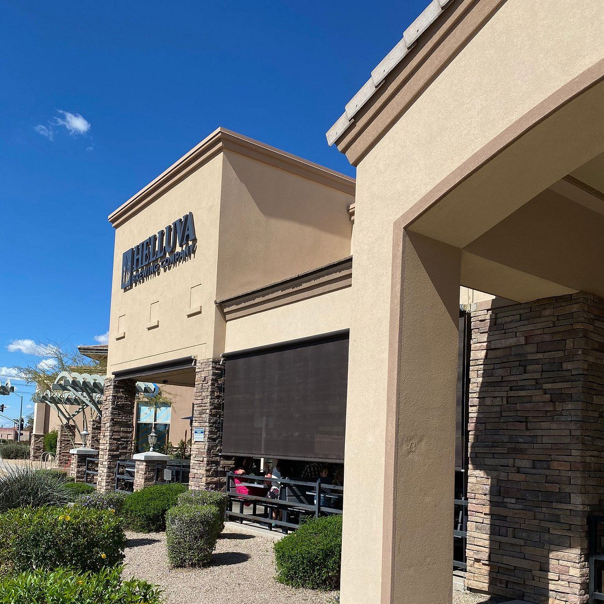 HELLUVA Brewing Company, Restaurant in Chandler