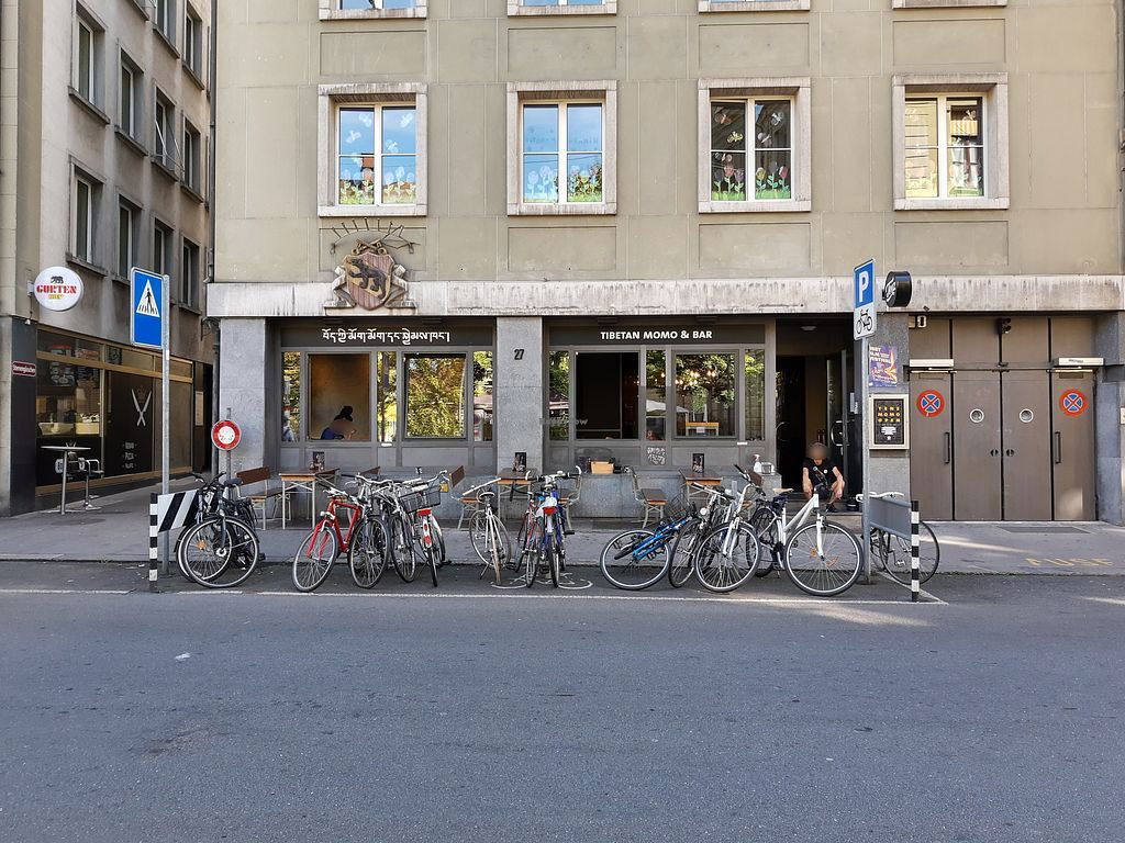 Tenz Momo Speichergasse, Restaurant in Bern