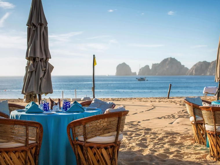 Cascadas Beach Grill, Cabo San Lucas, Mexico