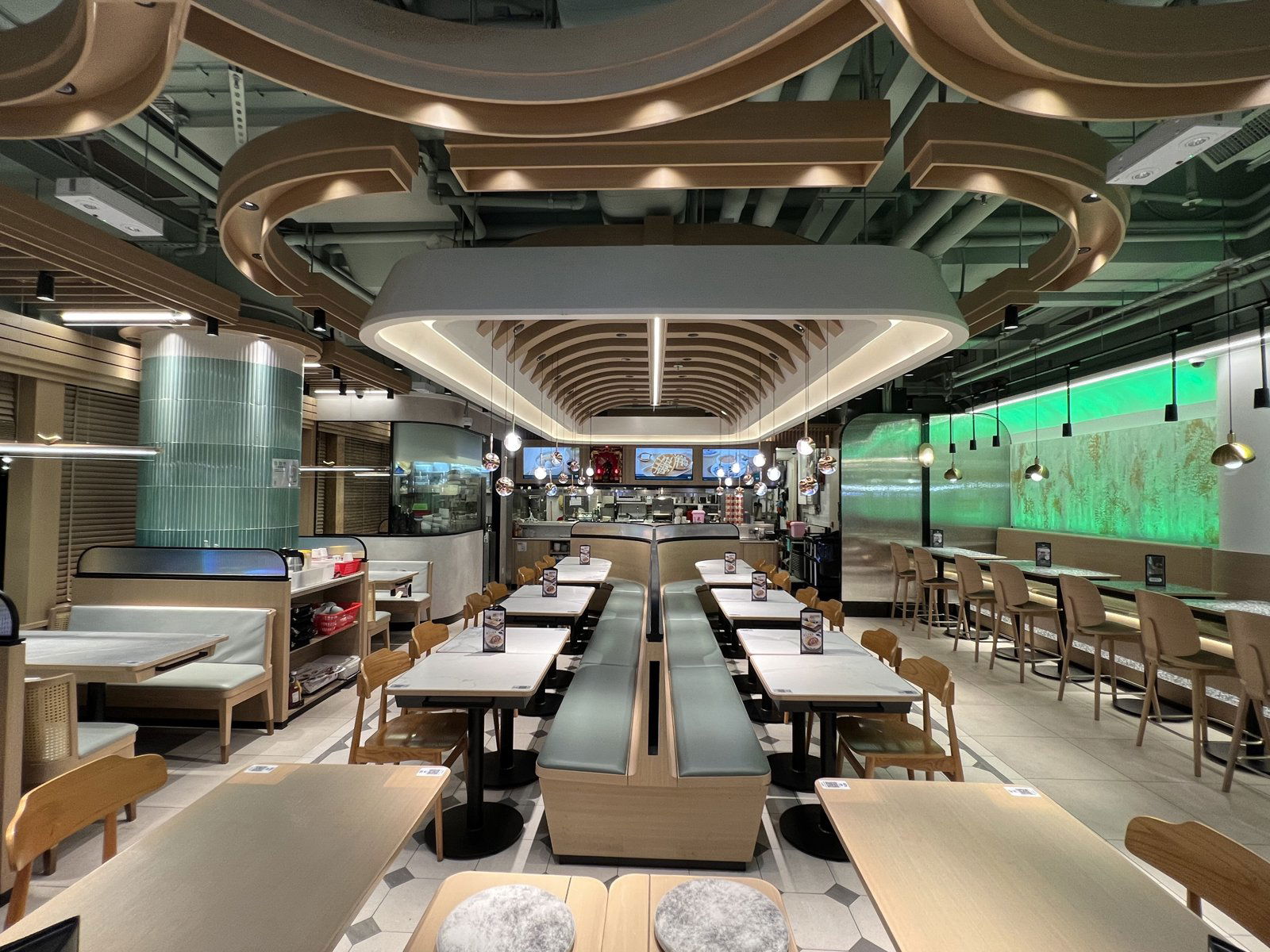 Tsui Wah Restaurant (翠華餐廳), Restaurant in Hong Kong