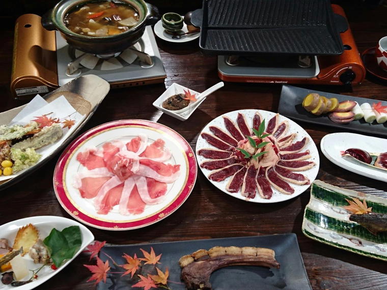 摘草料理 かたつむり, Yamagata, Japan