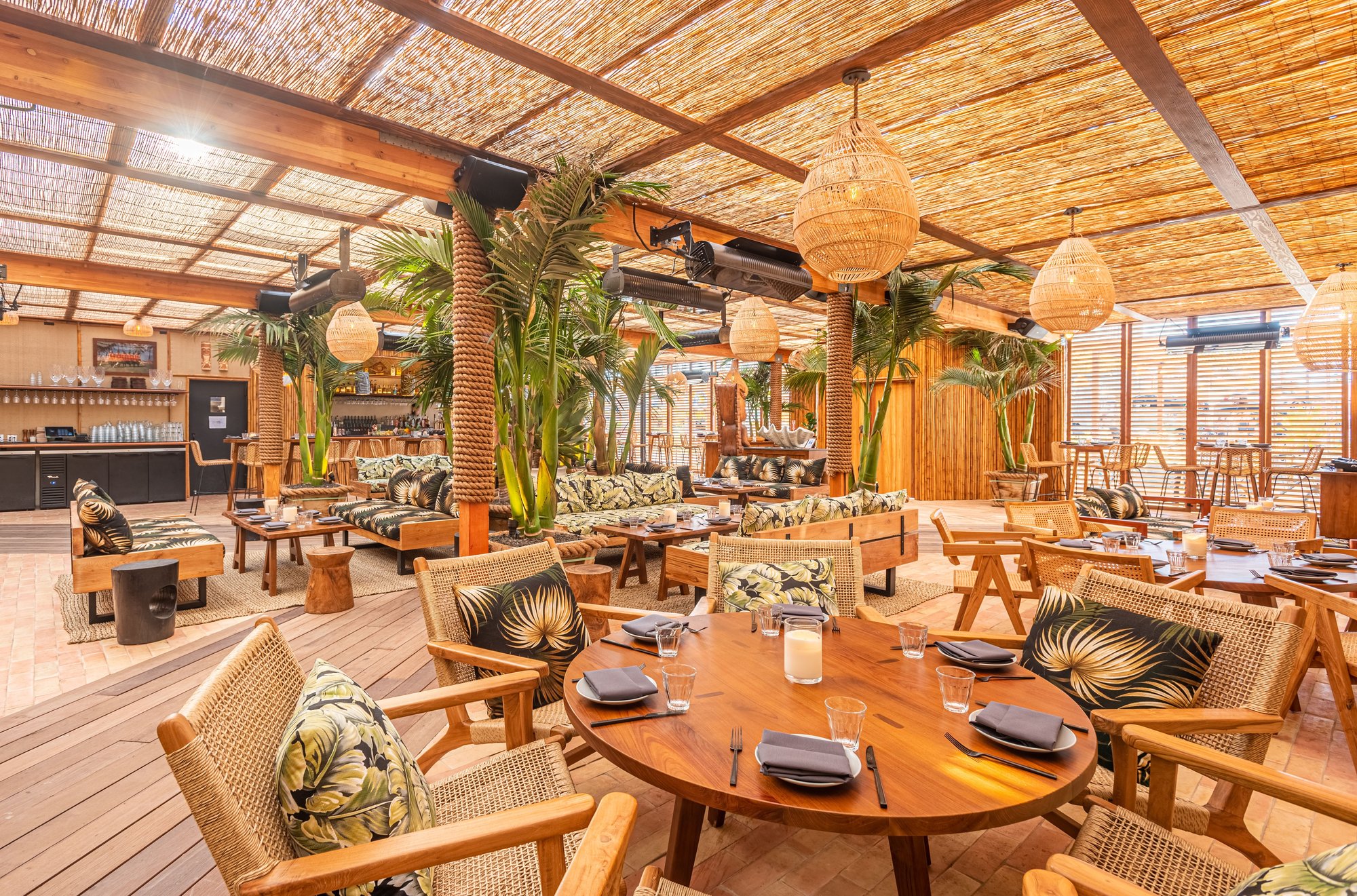 Beach House restaurant in Blace