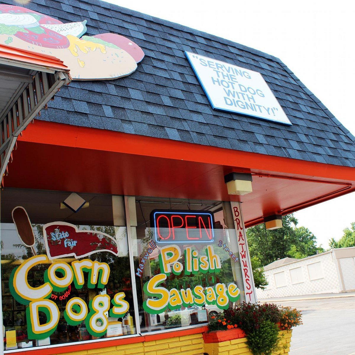 Woofie's, Overland, United States