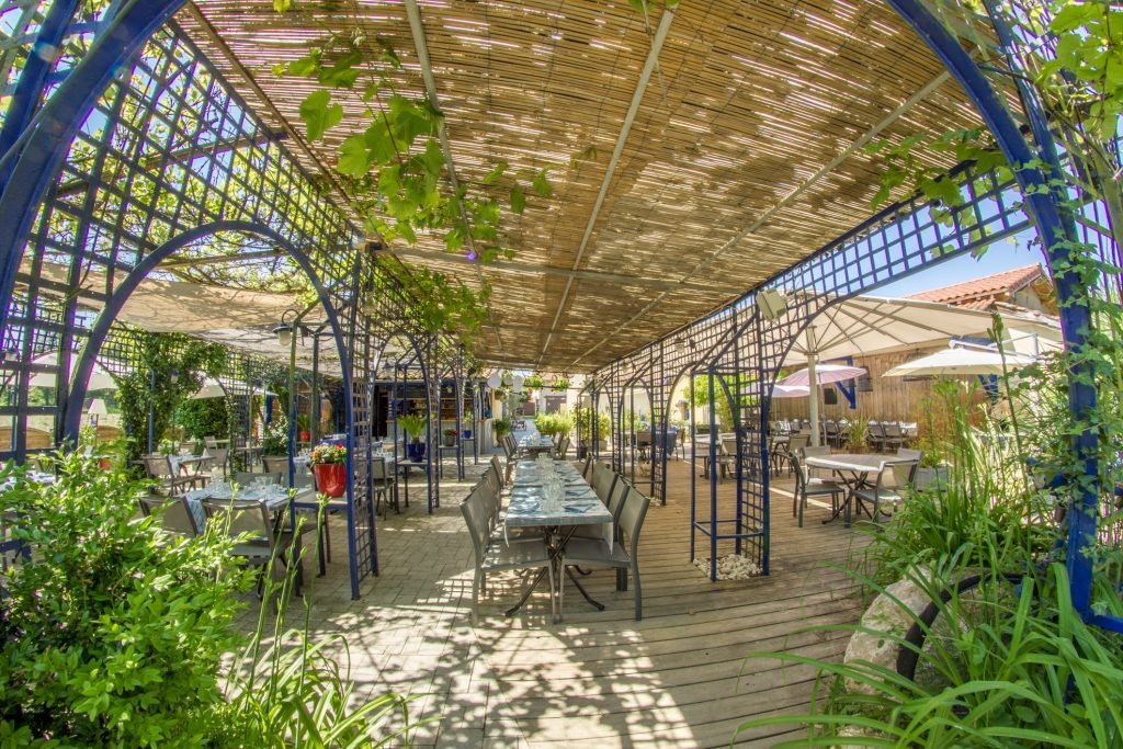 La Bicyclette Bleue, Restaurant in Joyeux