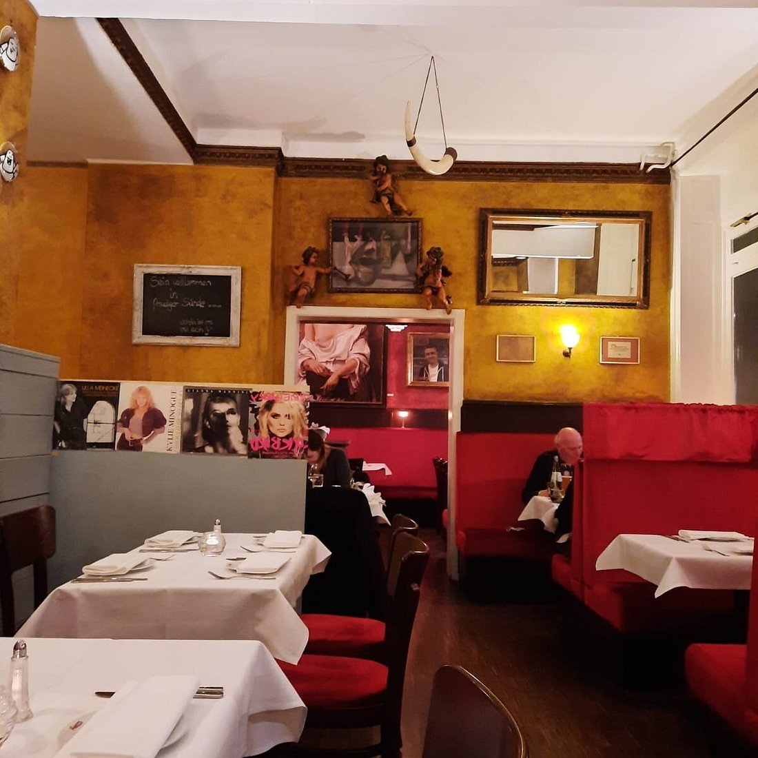 Freudenhaus, Restaurant in Hamburg
