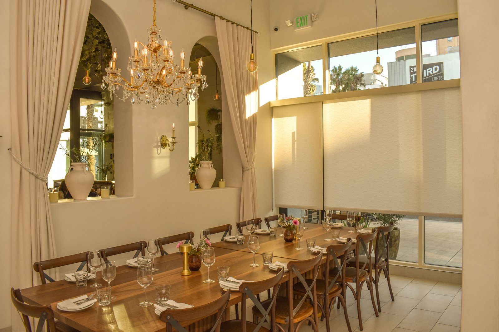 Ammatolí, Los Angeles, United States