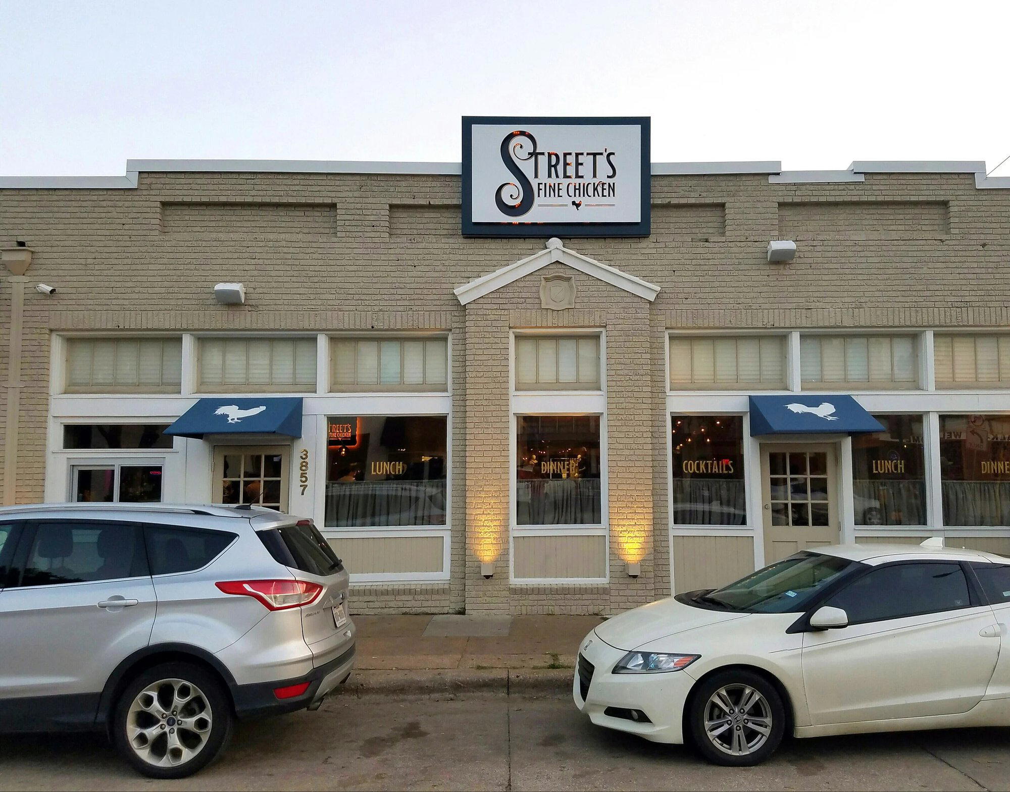 Streets Fine Chicken restaurant in Dallas, United States