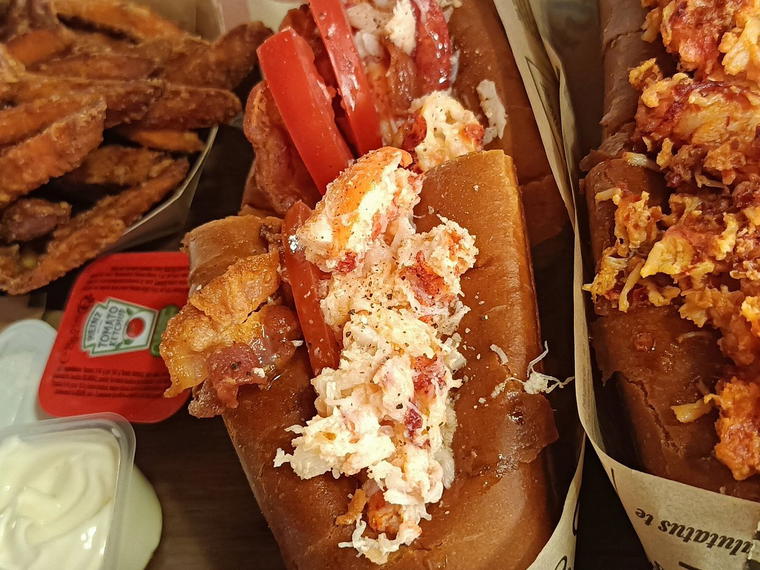 Masons' Famous Lobster Rolls, Milan, Italy