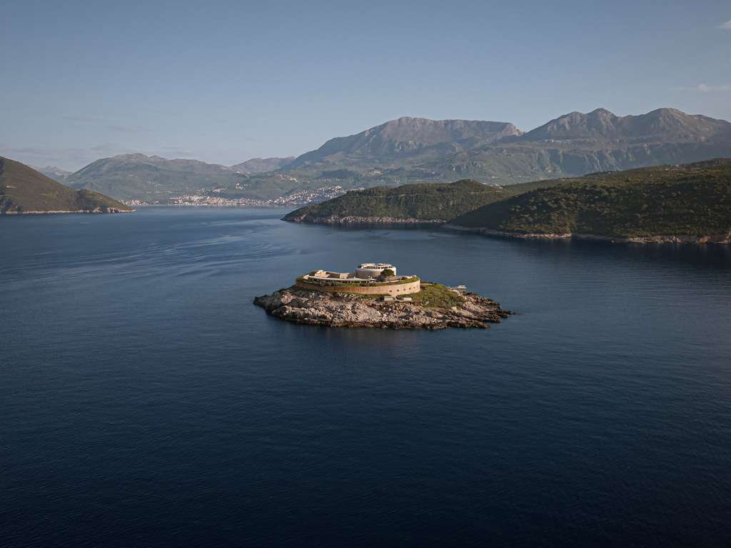 Celeste, Restaurant in Mamula