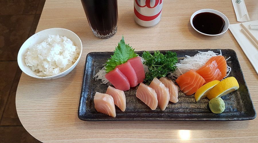 Yoshino's, Restaurant in San Diego