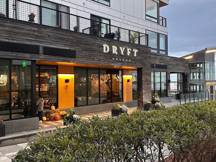 Dryft Revere, Revere, United States
