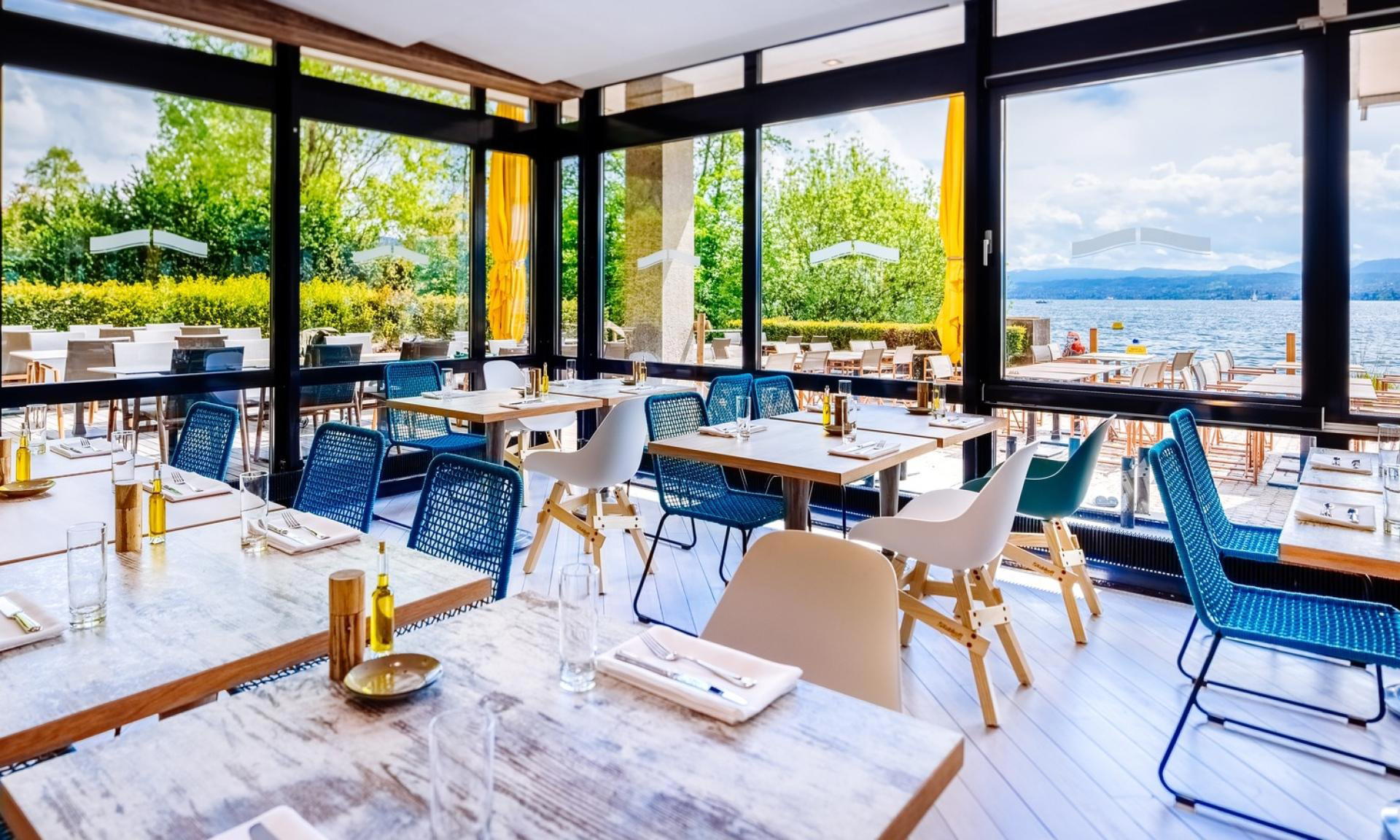 Lake Side restaurant in Zürich, Switzerland