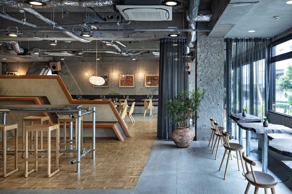 Massif, Restaurant in Tokyo
