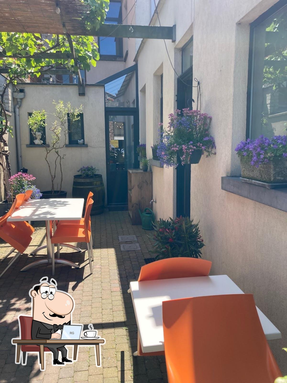 Restaurant 52