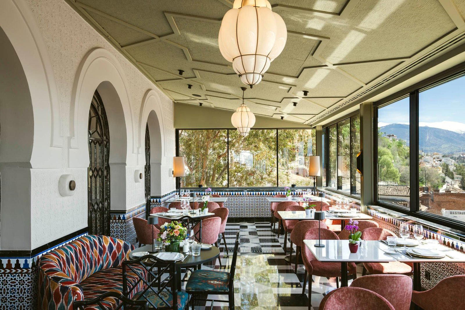 Príncipe restaurant in Granada, Spain