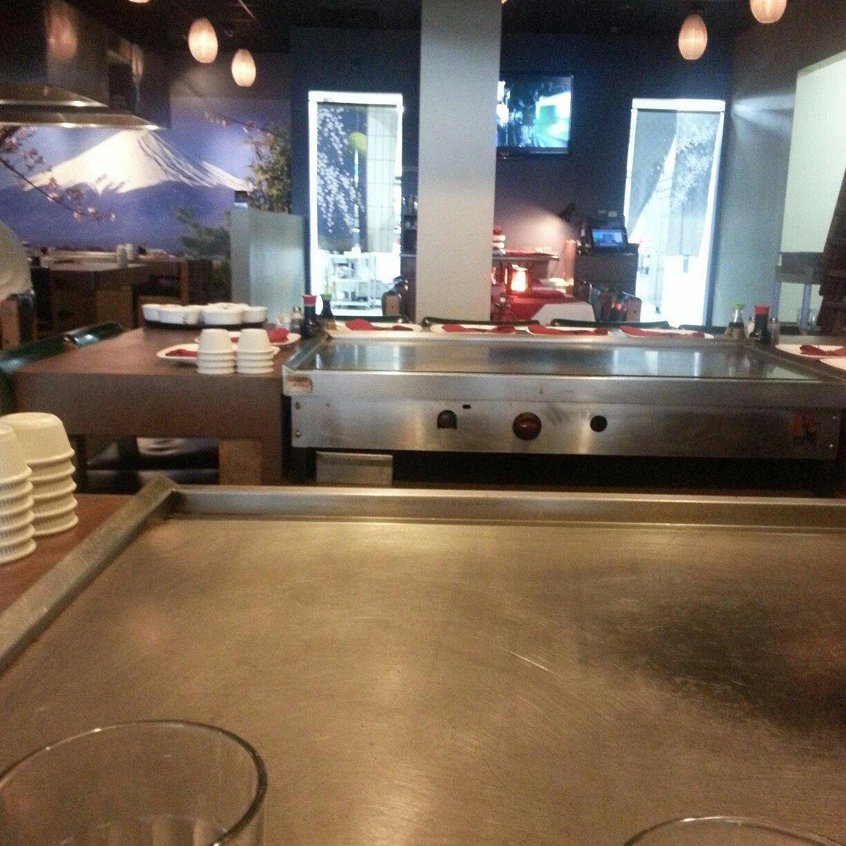 Akira Japanese Steakhouse, Plainfield, United States