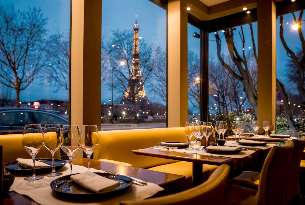 6 New-York, Restaurant in Paris