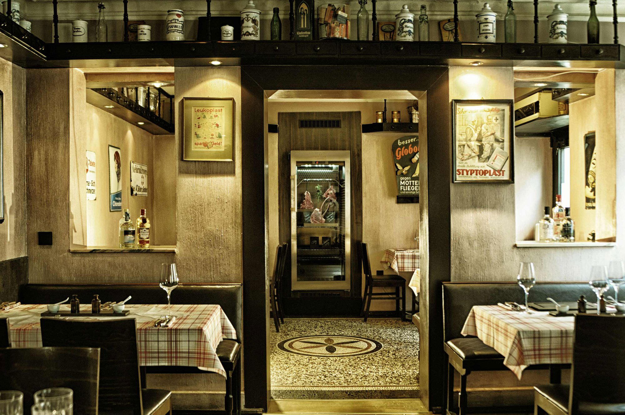 Ampulle – The Dry Gin & Beef Club, Restaurant in Stuttgart