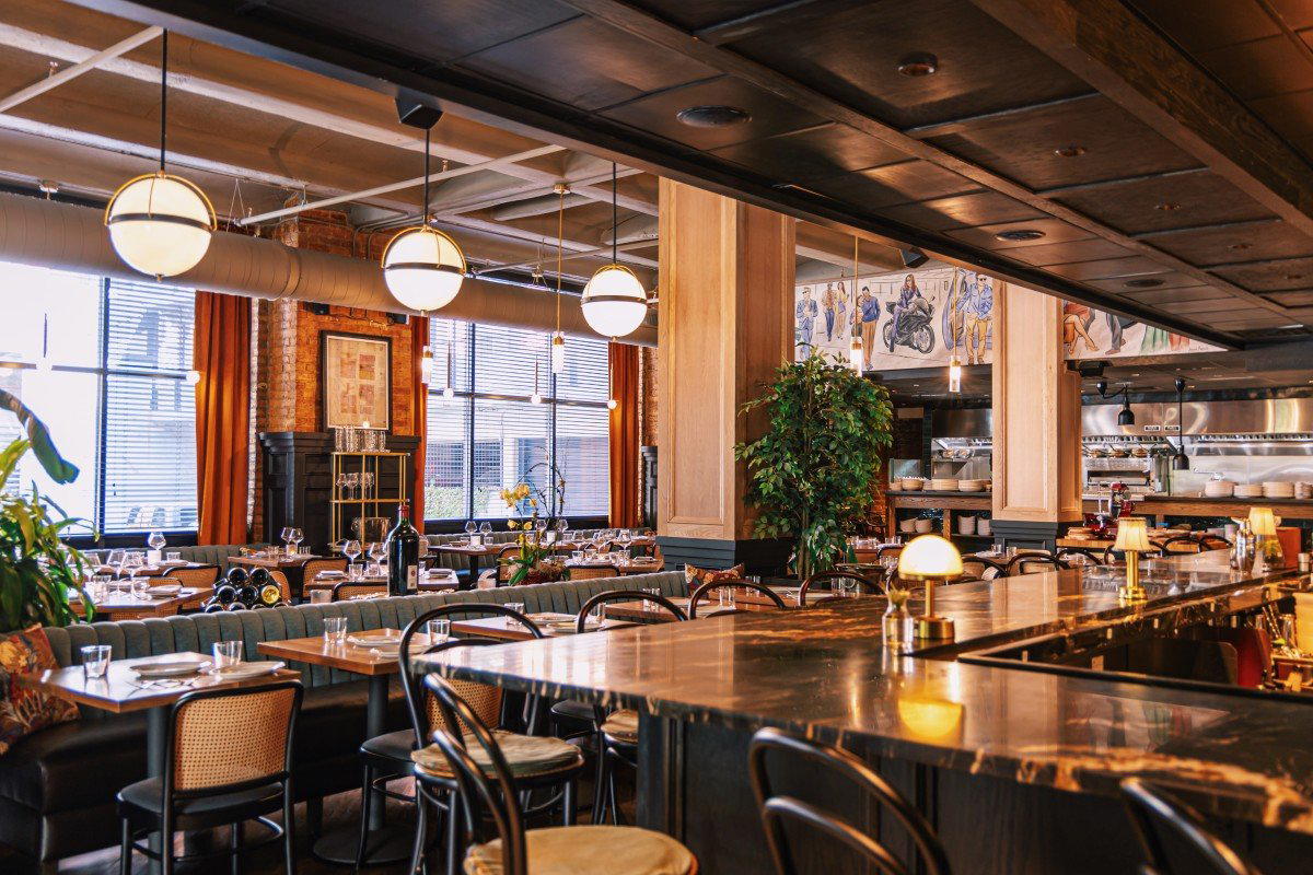 Carpenter Street restaurant in Chicago, United States