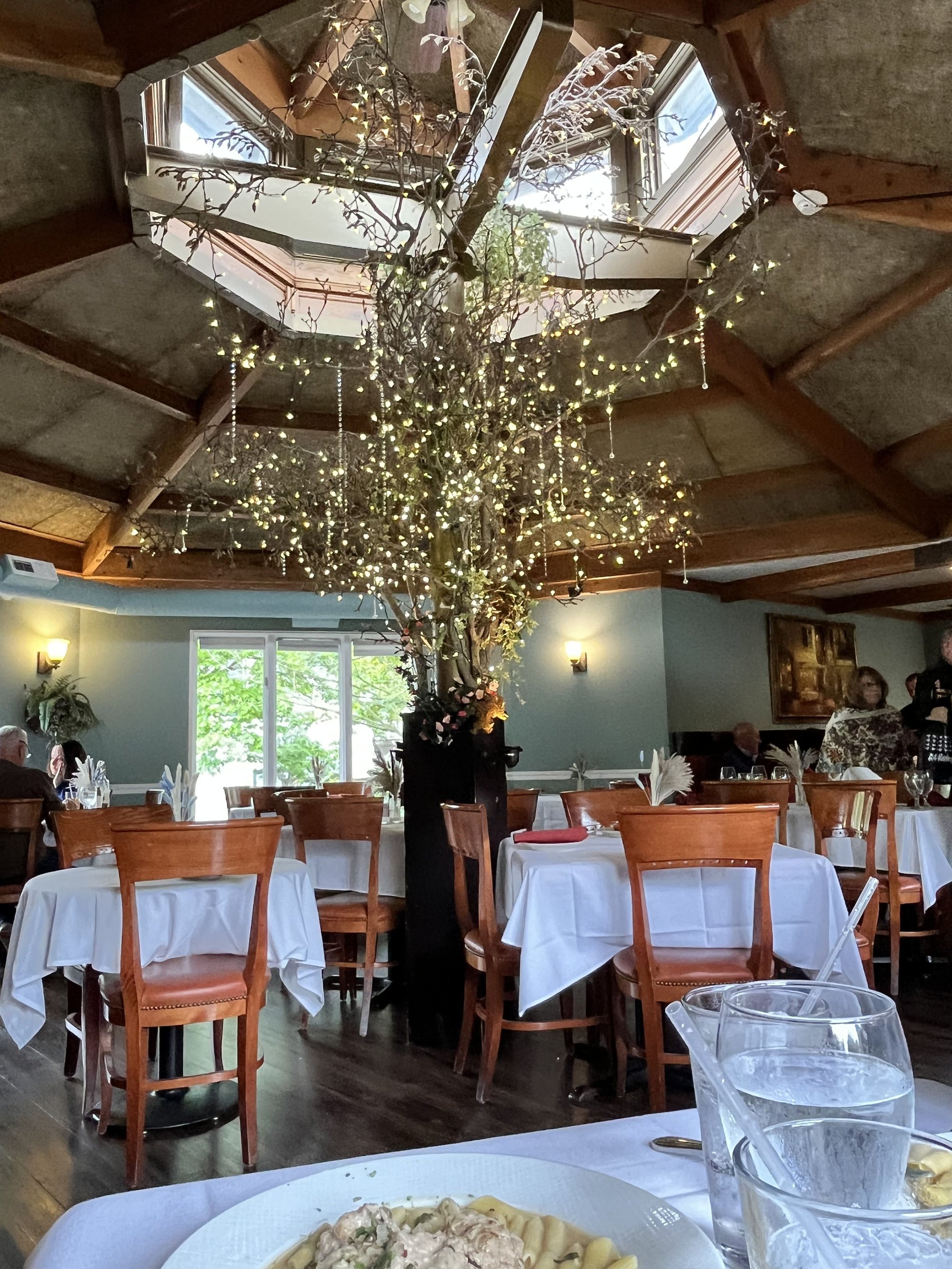 La Strada Italian Restaurant restaurant in Huntingdon Valley, United States